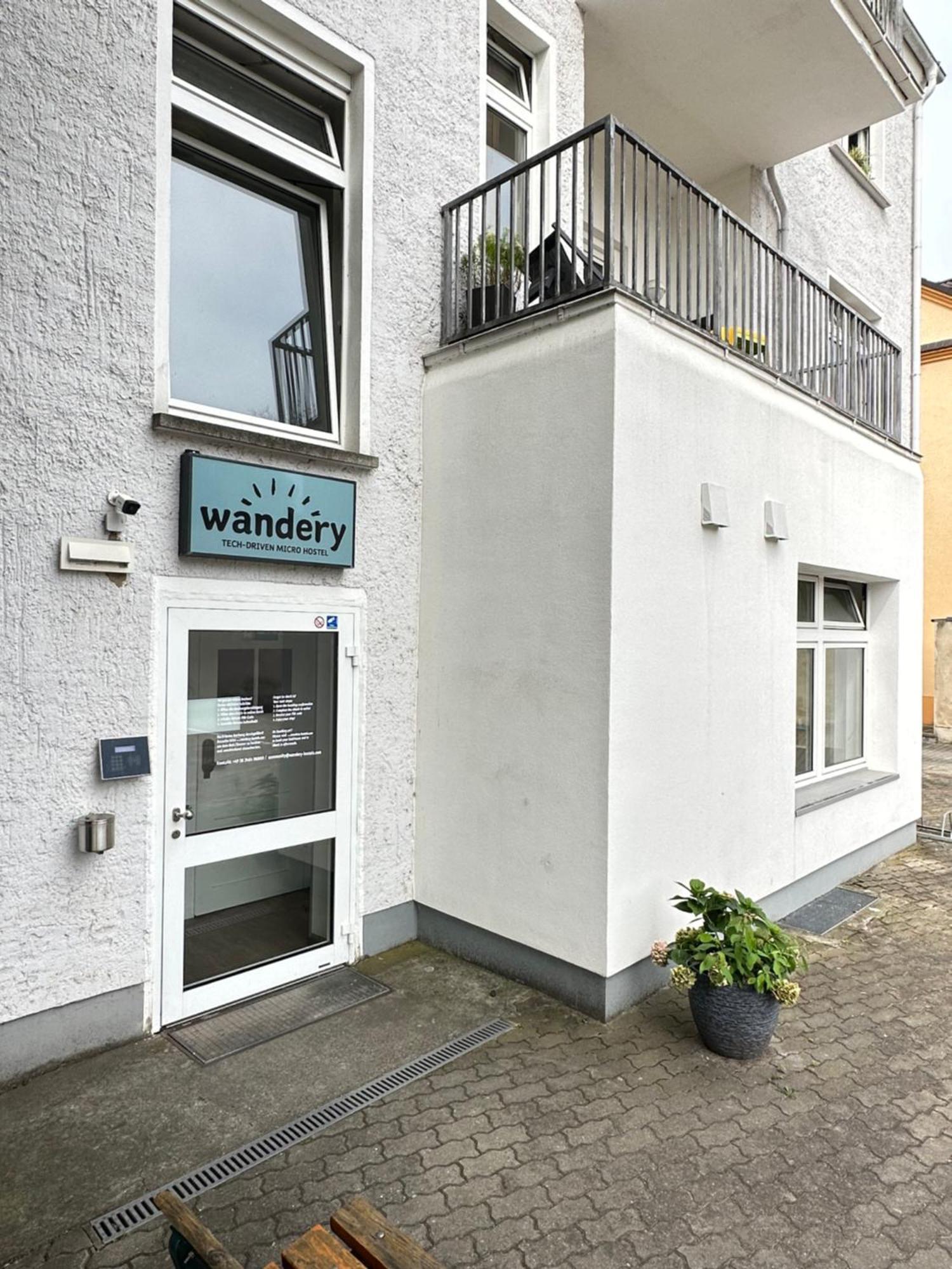 Wandery Hostel Dessau Екстериор снимка