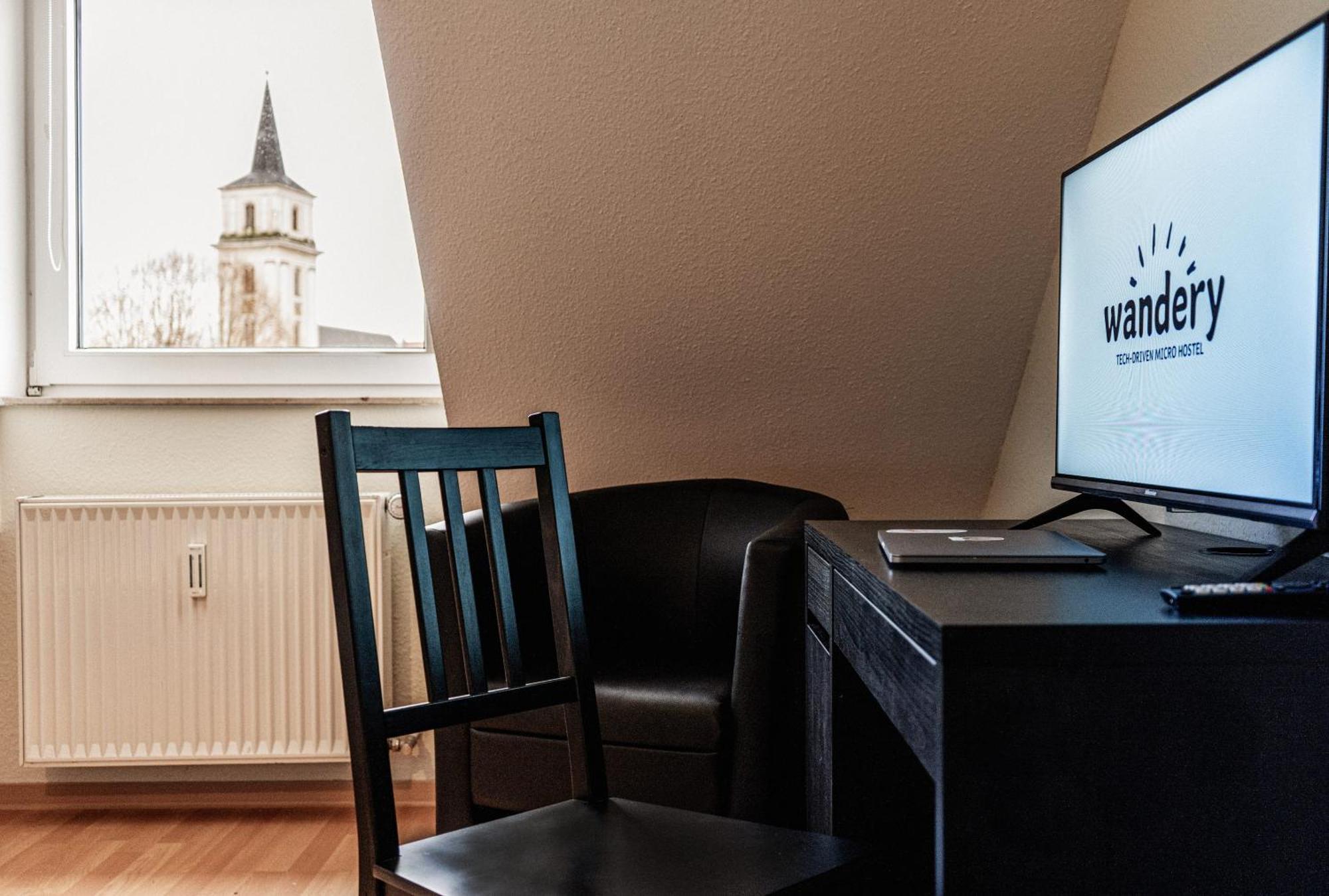 Wandery Hostel Dessau Екстериор снимка